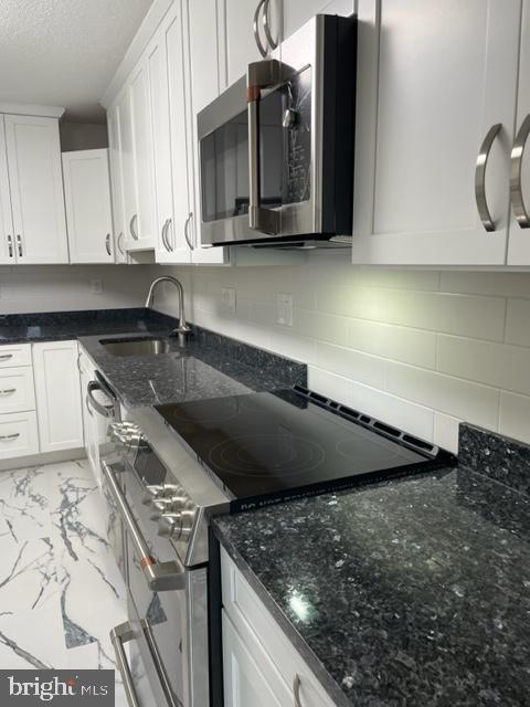 Photo - 205 Yoakum Pkwy Unit 804