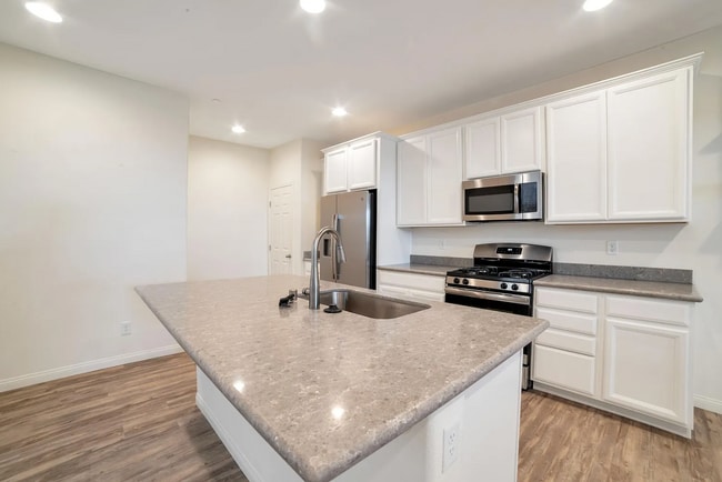 Photo - 849 E Sunset Rd