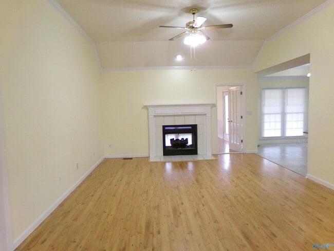 Photo - 141 Freedom Way