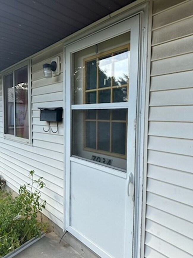 Building Photo - 703 N 2nd St Unit N2-703A Rental