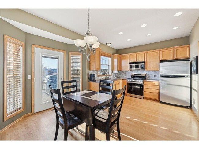 Photo - 8451 Jonquil Ln N