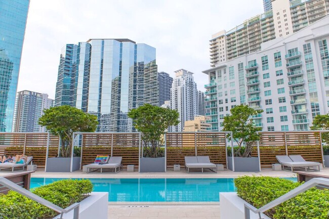 1300 Brickell Bay Dr Unit SI ID1044506P