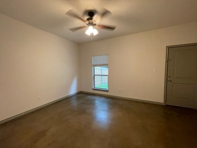 Photo - 4074 County Rd 152 W