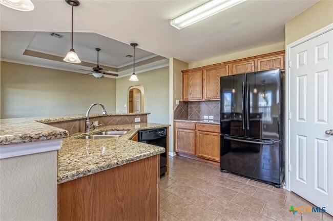 Building Photo - 5610 Alexandria Dr Rental