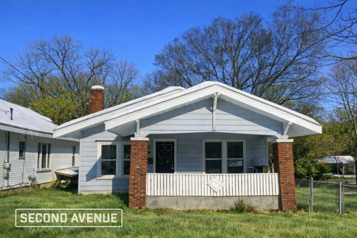 Photo - 502 Lucier St