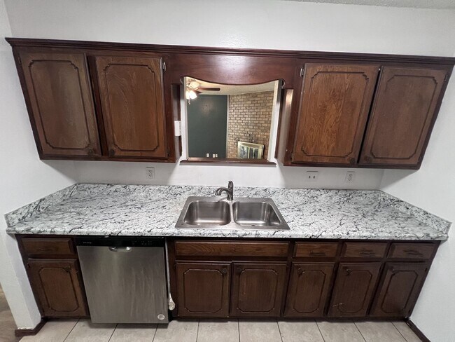 Photo - 117 Park Pl
