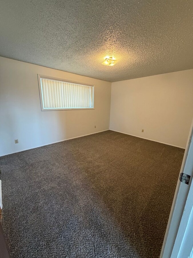 Photo - Newly Renovated - 1 Bedroom, 1 Bathroom Apartment - Located near Sky Lakes and Oregon Tech!