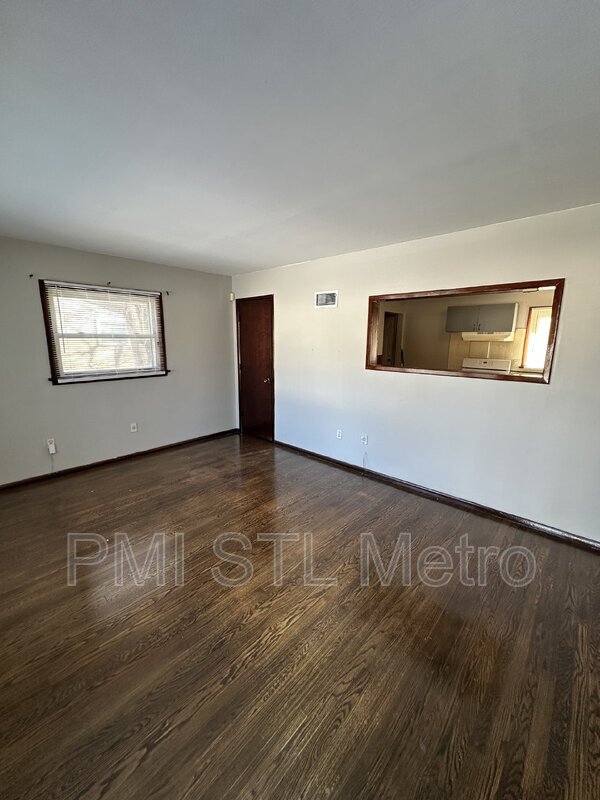 Photo - 1450 Fairmeadows Ln