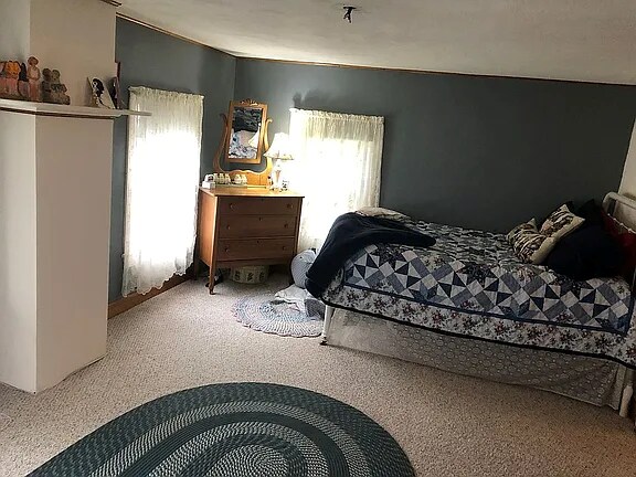 Photo - 205 N Illini St