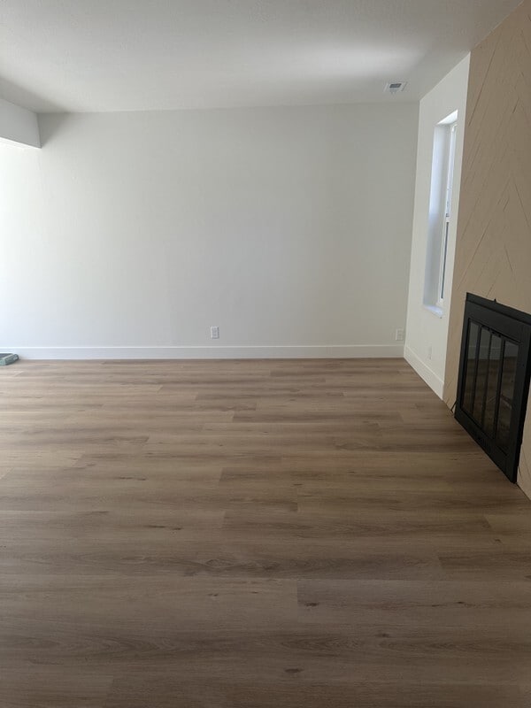 Photo - 2704 E Crk Rd