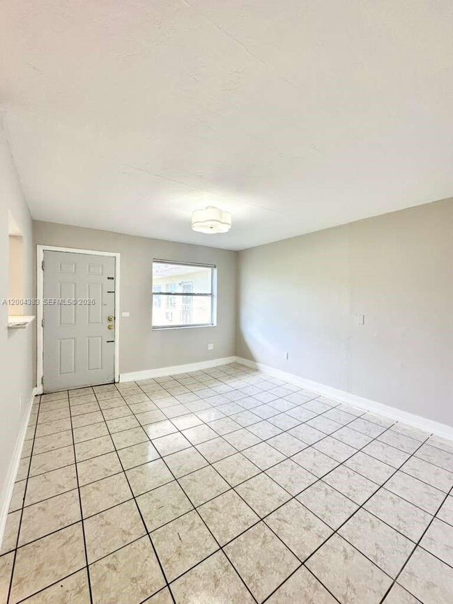 Photo - 2651 NW 13th St Unit 41
