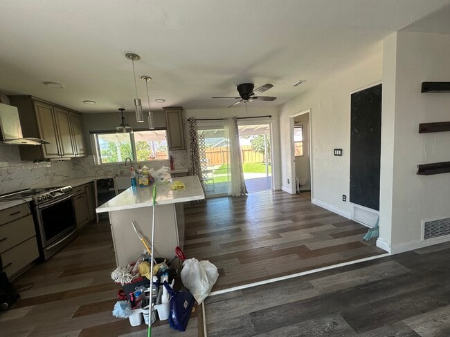 Photo - 9230 Pine Valley Dr