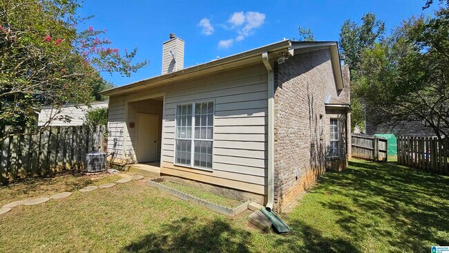 Photo - 106 Frances Ln