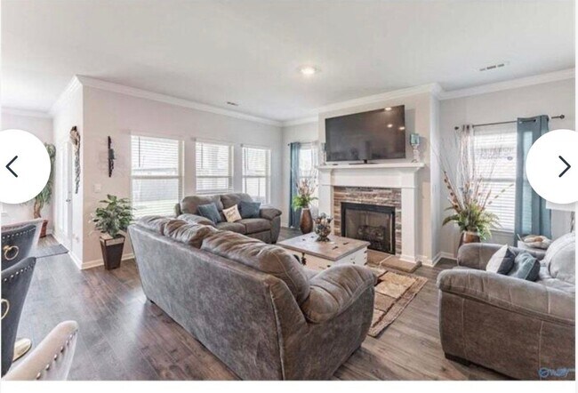 322 Jackson Pt Cir