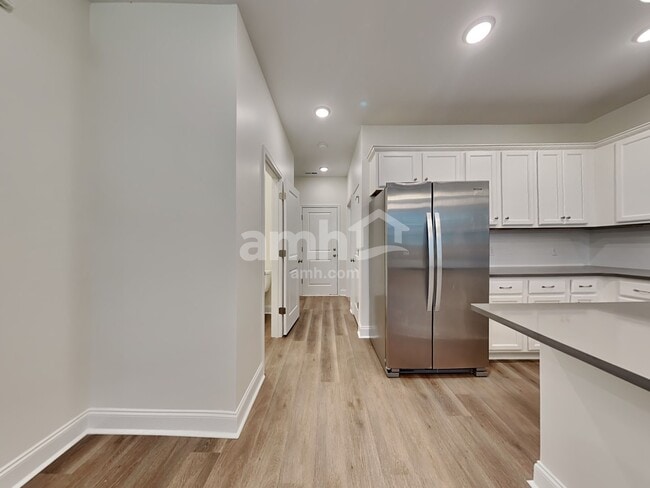 Photo - 1938 Weeping Cypress Dr