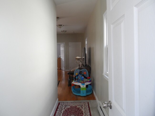 Photo - 131 Huber St