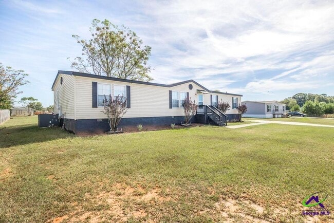 Photo - 158 Emerald Blvd