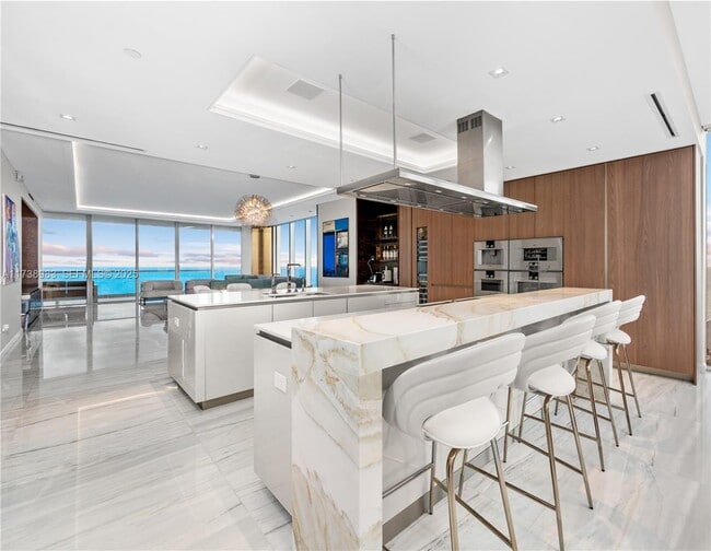 Photo - 18501 Collins Ave Unit 2704