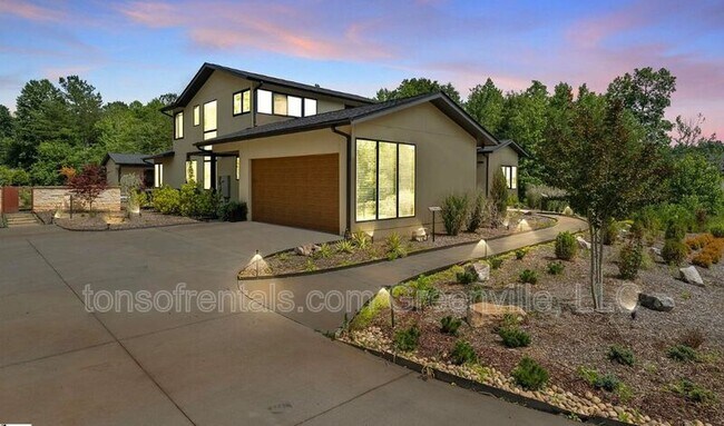 Photo - 128 Sanctuary Ln