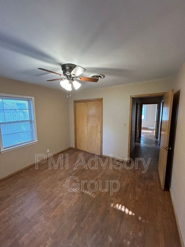Photo - 709 Market St