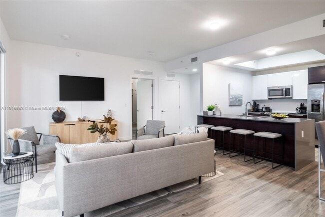 Photo - 2955 Bird Ave Unit 2B