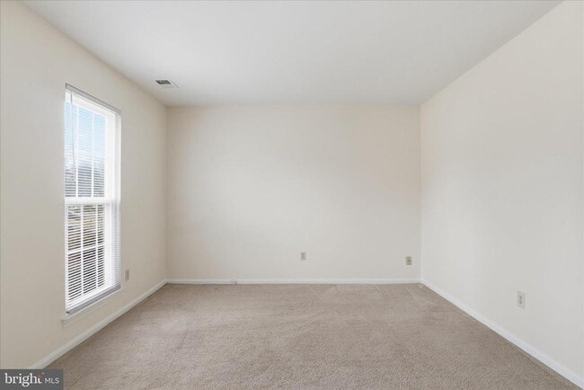 Photo - 5516 Dunsmore Rd