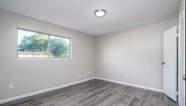 Photo - 4800 Nordic Dr