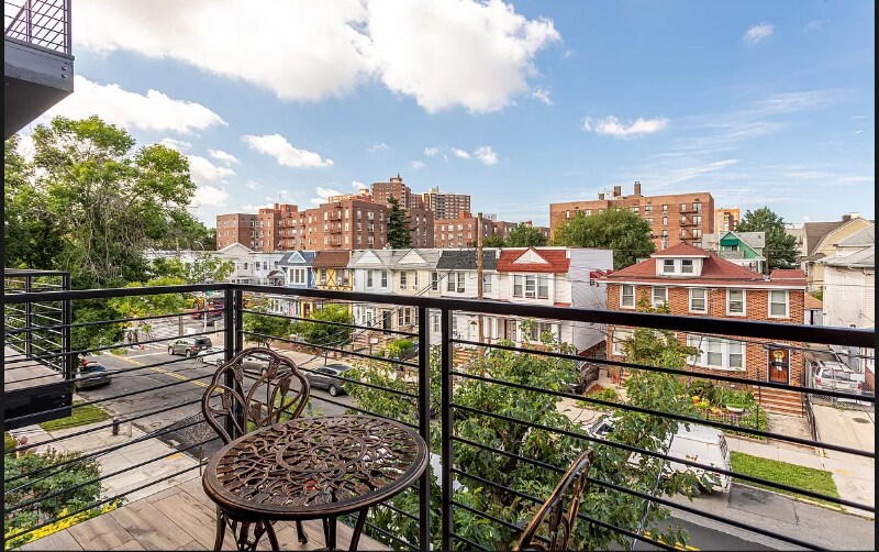 Photo - 1667 Brooklyn Ave Unit 2B