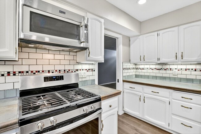 Photo - 13525 SW Roan Ct