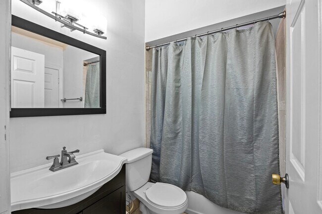 Photo - 15 Vía De Casas Sur Unit 204