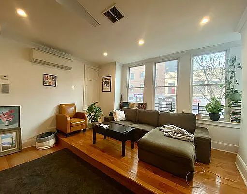 Photo - "Charming 2-Bedroom Gem in the Heart of Brooklyn - Your Perfect Urban Retreat!"
