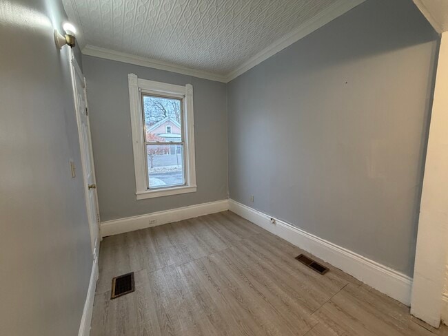 Photo - 121 Schiller Ave Unidad 1