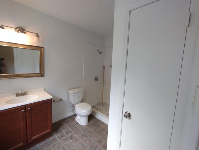 Photo - 3608 Saratoga Ave