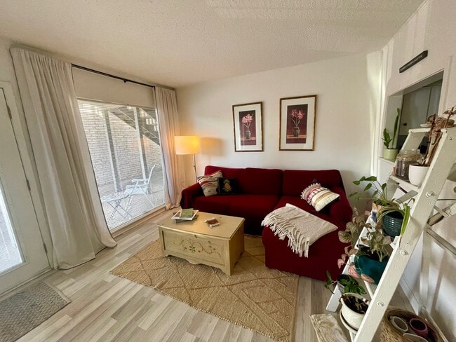 Photo - 1304 Summit St Condo Unit 116