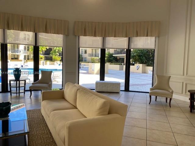 Photo - 55 Merrick Way Unit 552