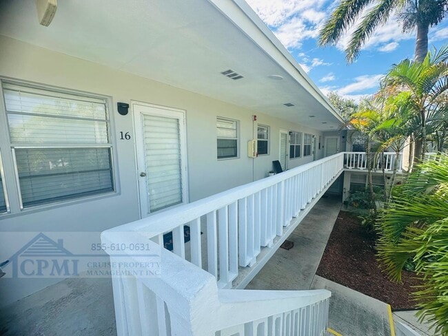 Photo - 225 Ocean Breeze Lake Worth, FL 33460