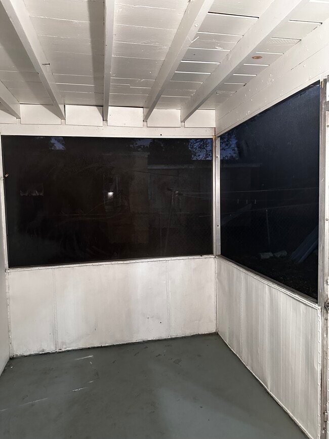 Photo - 5501 SW 32nd Ct Unit North