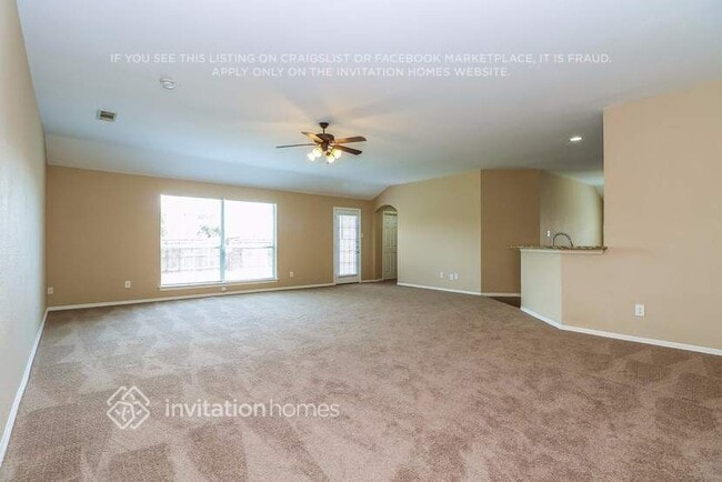 Photo - 4808 Bluebird Ln