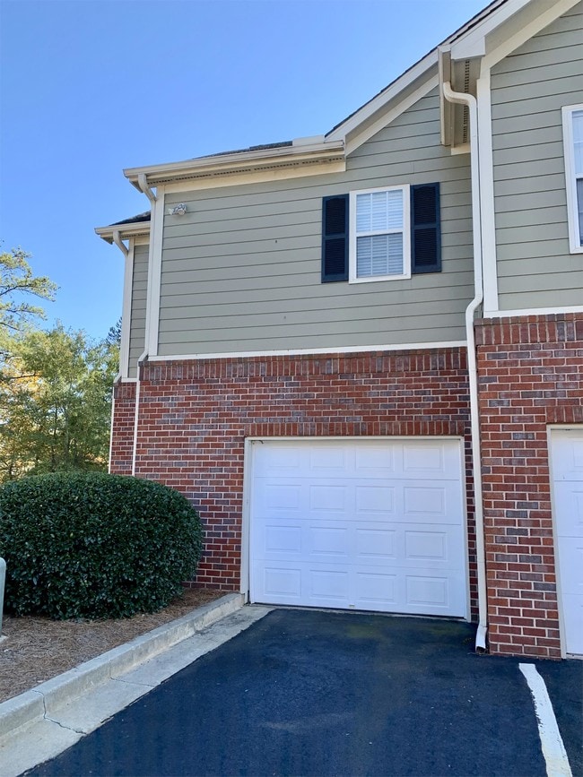 Photo - 3500 Sweetwater Rd Townhome