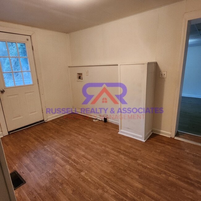 Photo - 106 Dilcy Daniel Dr