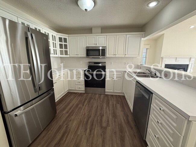 Photo - Spacious 3BR Home with Vaulted Ceilings, Gas Logs & Two Car Garage in Winston-Salem