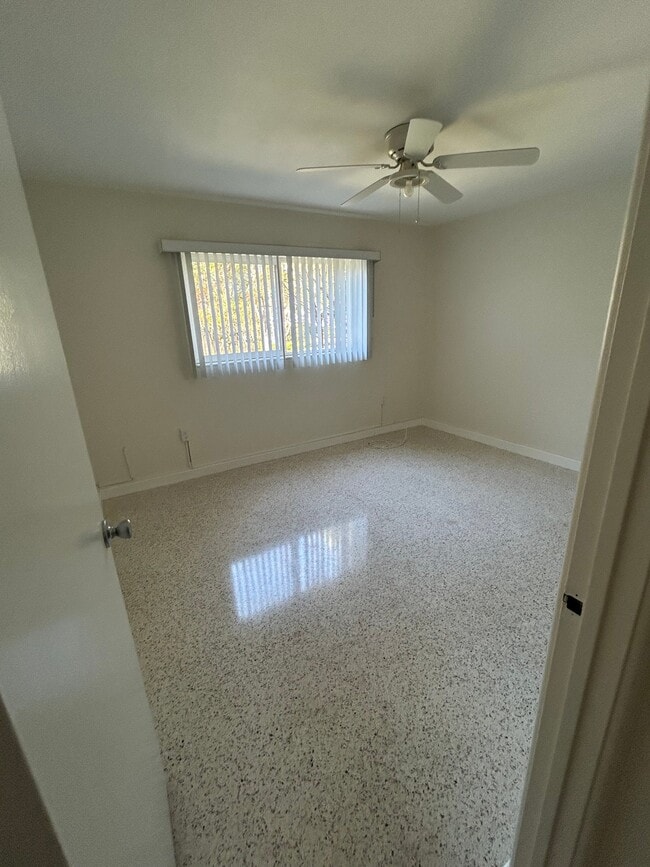 Photo - 2155 Wood St Unit A6