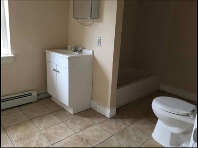33 Doyle Ave Unit 3