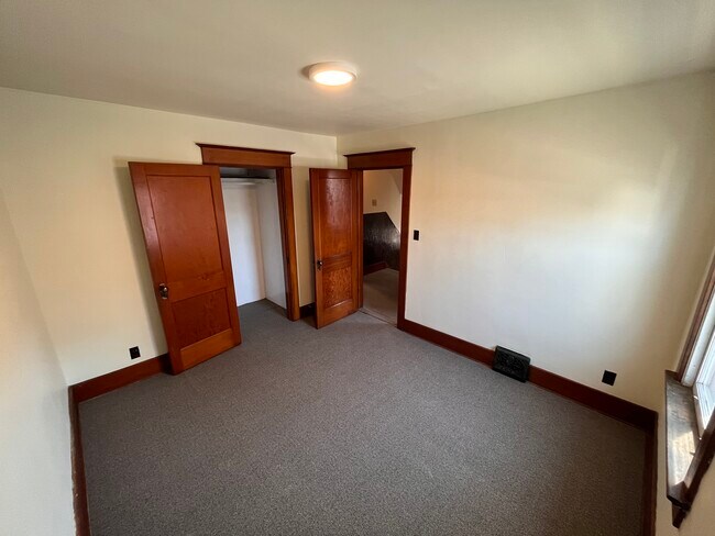 Photo - 219 Colborne St