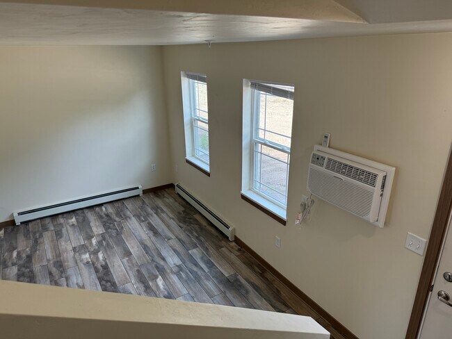 Photo - 1058 Egg Harbor Rd