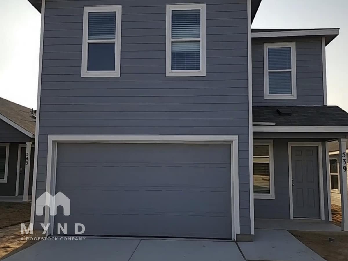 Photo - 539 Layne Overlook