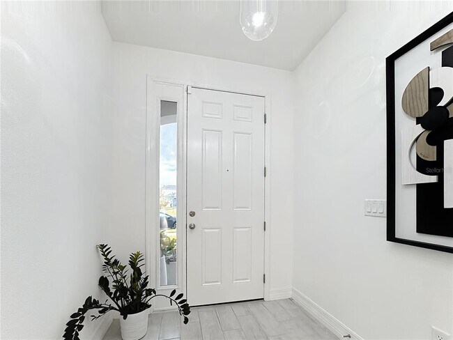 Photo - 1061 Chasetree Ln