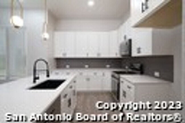 Photo - 343 Porter St