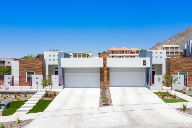 Luxx Verge Villas