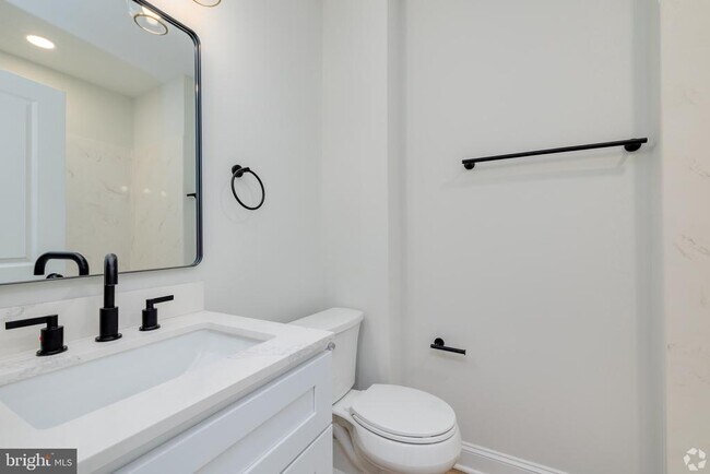 Photo - 112 Washington Ave
